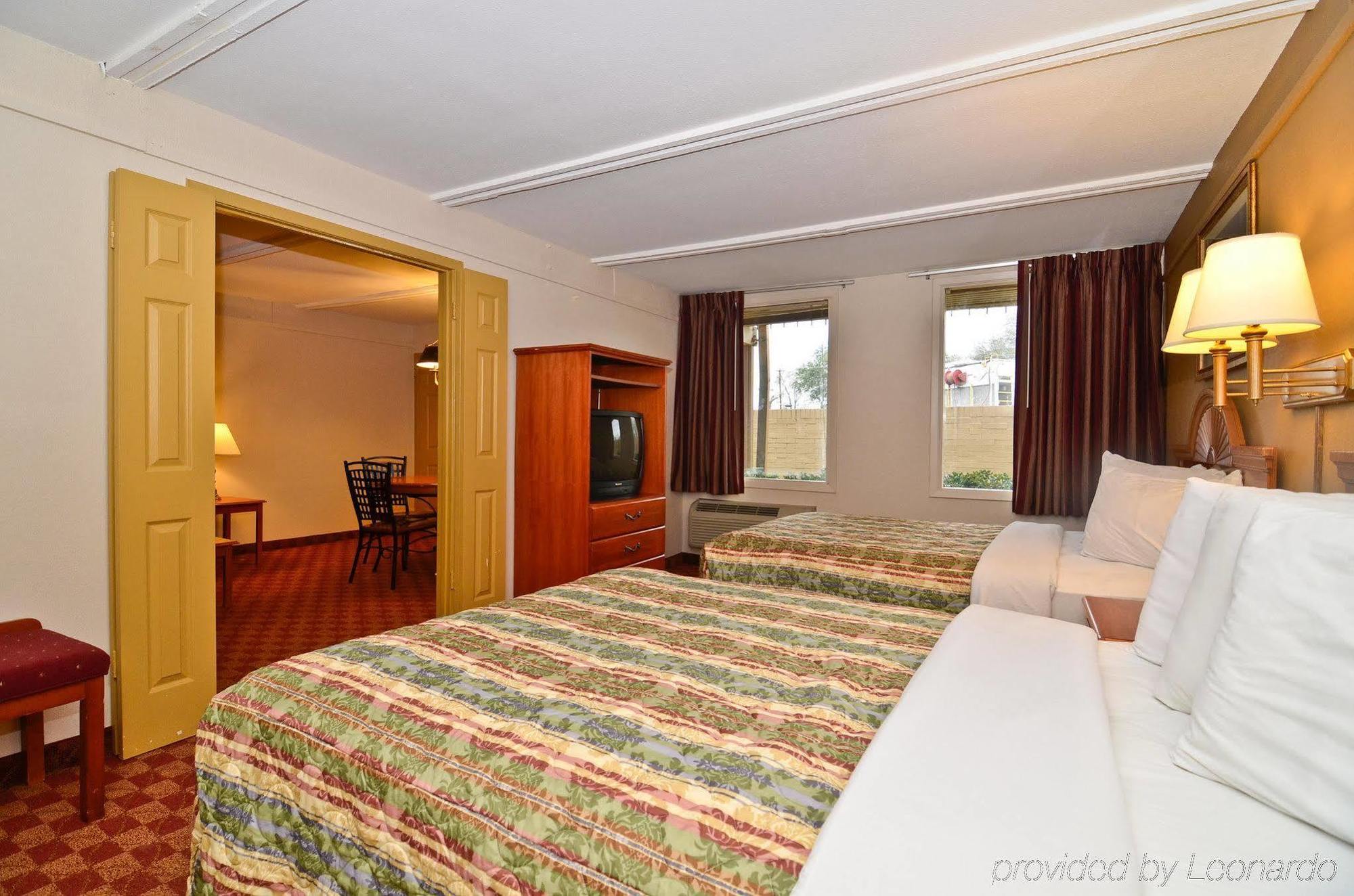 Spanish Trace Inn Athens Habitación foto
